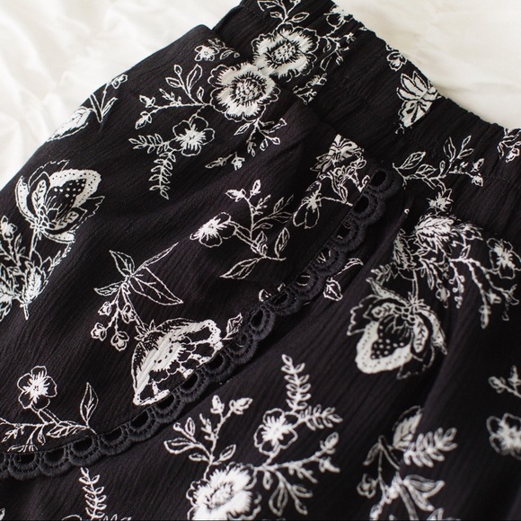 SoldOut11thStreet - Picture 5 of 5